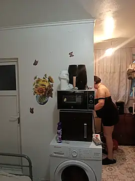 RidemerafSuzana的直播畫面