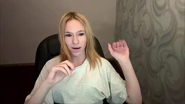 linaloawot的直播畫面