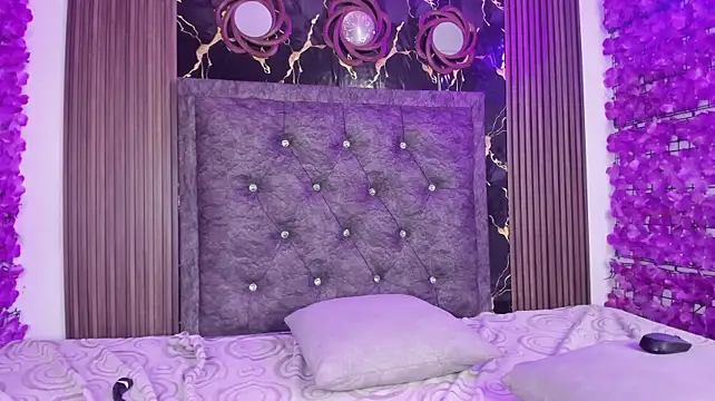 malak_elite live cam on Stripchat