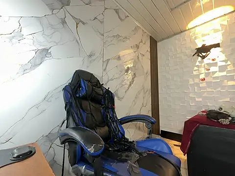 misaamanne__ live now