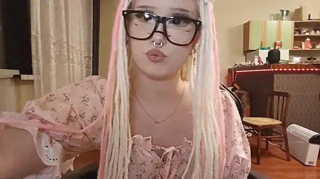 VaniaHafter live cam on Stripchat