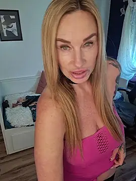 missjenn_x的直播畫面