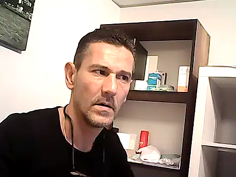 mastercharisma35 (Ask my age) - LIKE TIPS. I AM STAND UP FOR YOU
