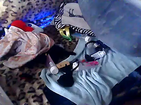 PaPPasi2 live cam on Stripchat