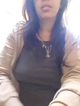 rposhta1991 live cam on Stripchat