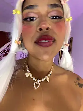 Mariangel_11 live cam on Stripchat