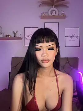 StarLovee live cam on Stripchat