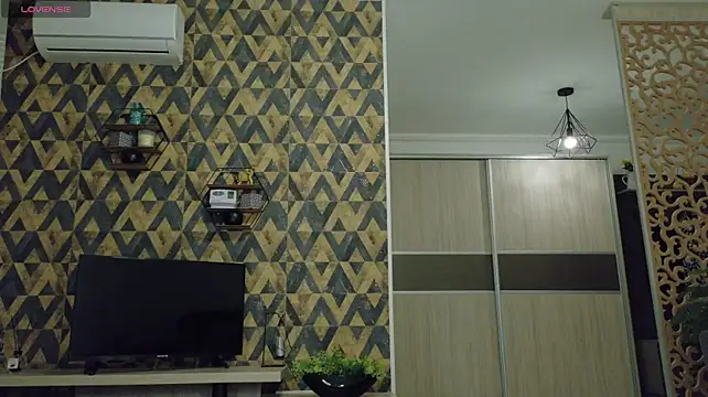 ScarletFlameee