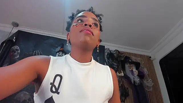 lia_16
