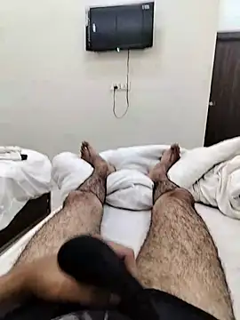 Mr_Hotyy live cam on Stripchat
