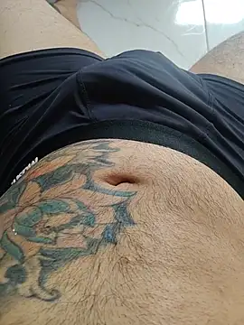 thatuado live cam on Stripchat
