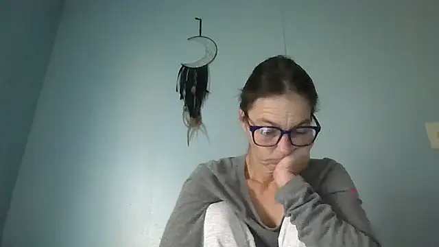 bamalove80 live cam on Stripchat