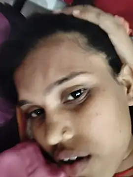 Hott_Surabhi