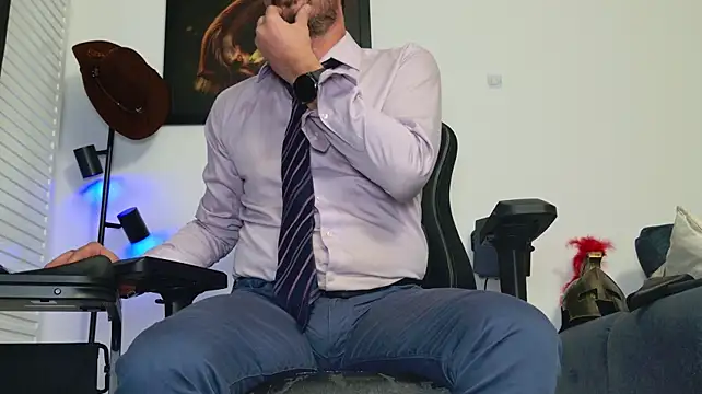 ChrisKox live cam on Stripchat