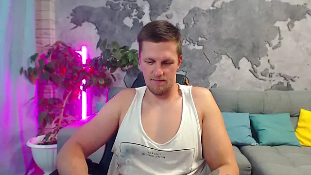 VikingChrisss live cam on Stripchat
