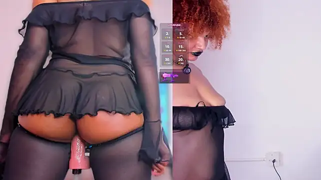 _CurlyGirl_ live cam on Stripchat