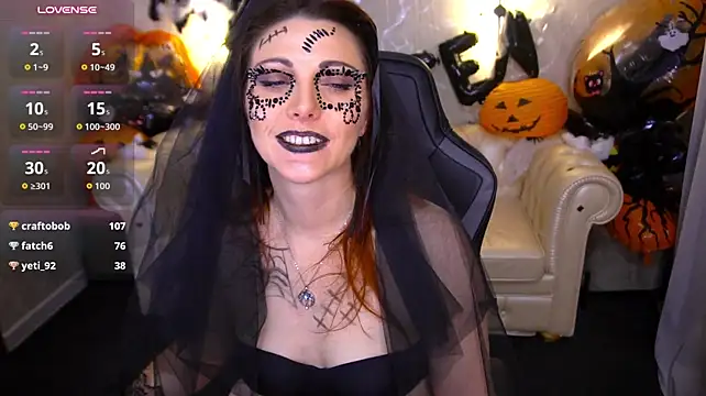 FireFoxxxxxy live cam on Stripchat