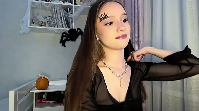 DonetteAlaya live cam on Stripchat