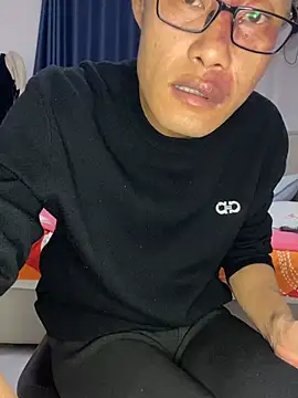 wangxiao-54 live cam on Stripchat