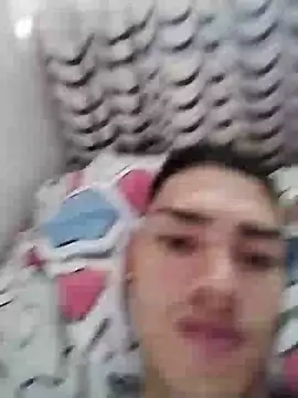 princce_joe22cm live cam on Stripchat
