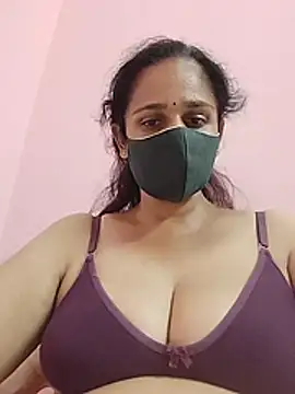 Anamikha live cam on Stripchat