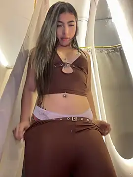 Valentina-gomezz live cam