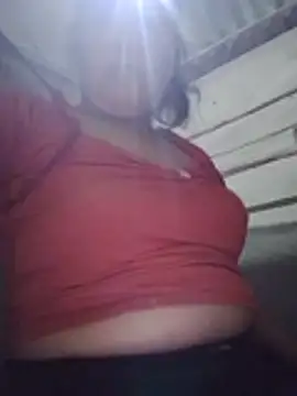 Olivia-11的直播画面