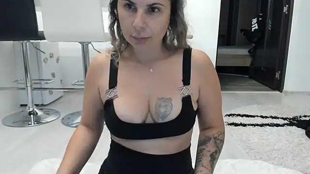 sweetemy4u live now