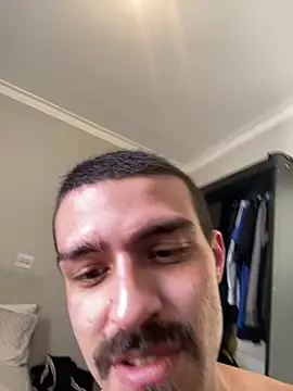Ivis1999 live cam on Stripchat