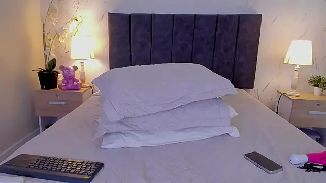 Emilly_Beaumont