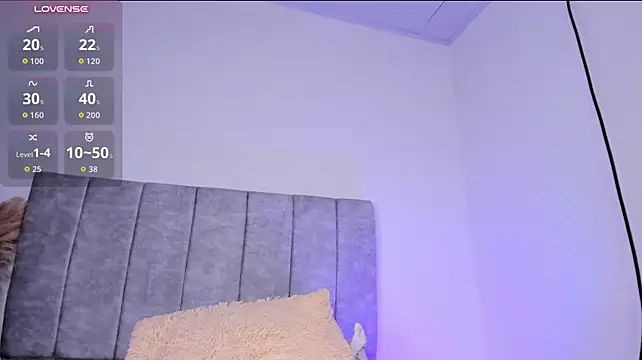 fuckyou_alexa live cam on Stripchat