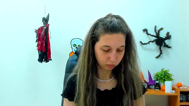 Ellina_Star live cam on Stripchat