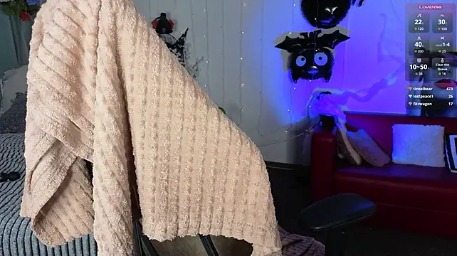 Kacey_Love live cam on Stripchat