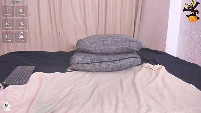 max_ed live cam on Stripchat