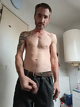 Kferenc81110 live cam on Stripchat