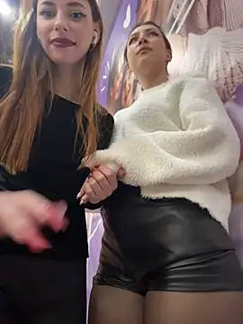 KatyVibes live cam on Stripchat