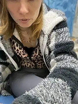 Anita-Smith님의 방송 화면