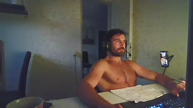 alpha-hunk live cam on Stripchat