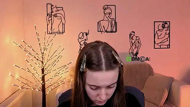 chloe_ley