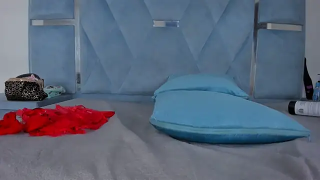 Mila_petiteasm