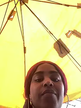 MelaniieBrown_
