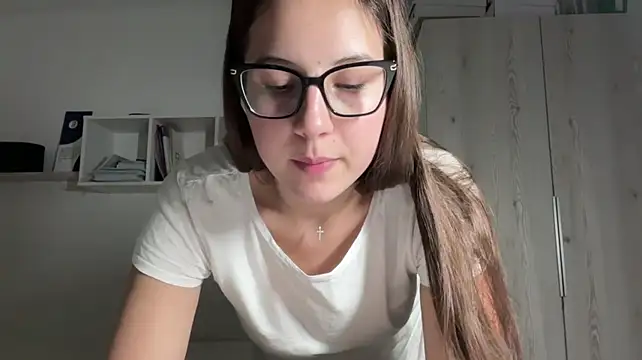 rubymoonv