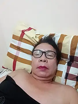 LadySmile68