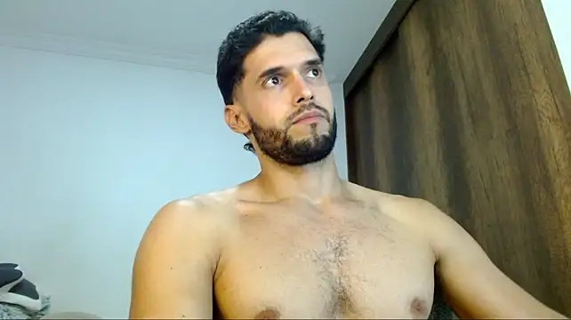 Noah_jhonsonn live cam on Stripchat