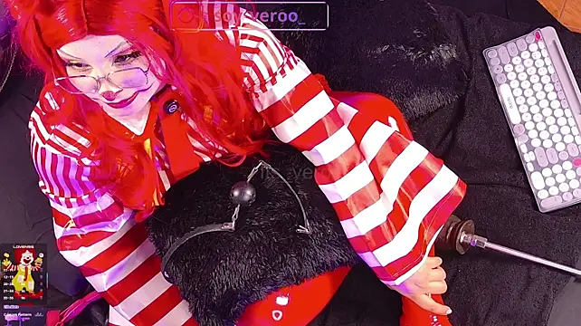 Its_vero live cam on Stripchat