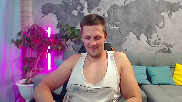 VikingChrisss live cam on Stripchat