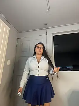 LuisAny live cam on Stripchat