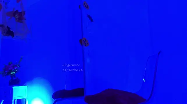 GingerMoon_ live now