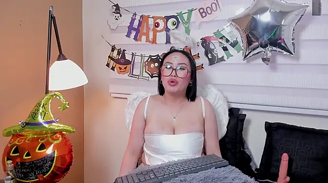 Sophie_ivy live now