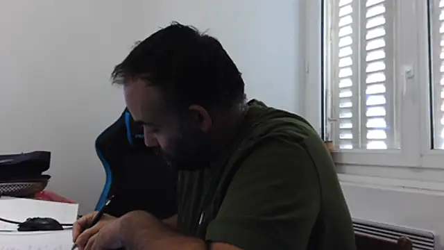 colalba12 live cam on Stripchat